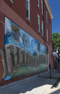 mural in the highlands neighborhood of louisville, kentucky, photographed by jamie bannon photography.